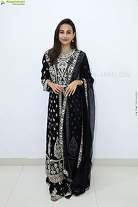 Nishat Shaik stills in Special Black Designer Dress