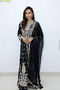 Nishat Shaik stills in Special Black Designer Dress