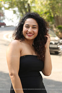 Pooja Ramachandran at Hathya Movie Teaser Launch, HD Gallery