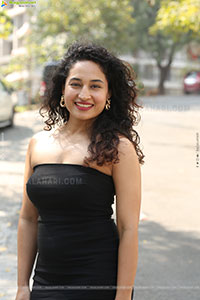 Pooja Ramachandran at Hathya Movie Teaser Launch, HD Gallery