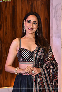 Pragya Jaiswal at Daaku Maharaaj Blockbuster Press Meet