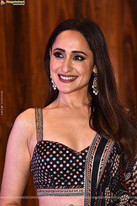 Pragya Jaiswal at Daaku Maharaaj Blockbuster Press Meet