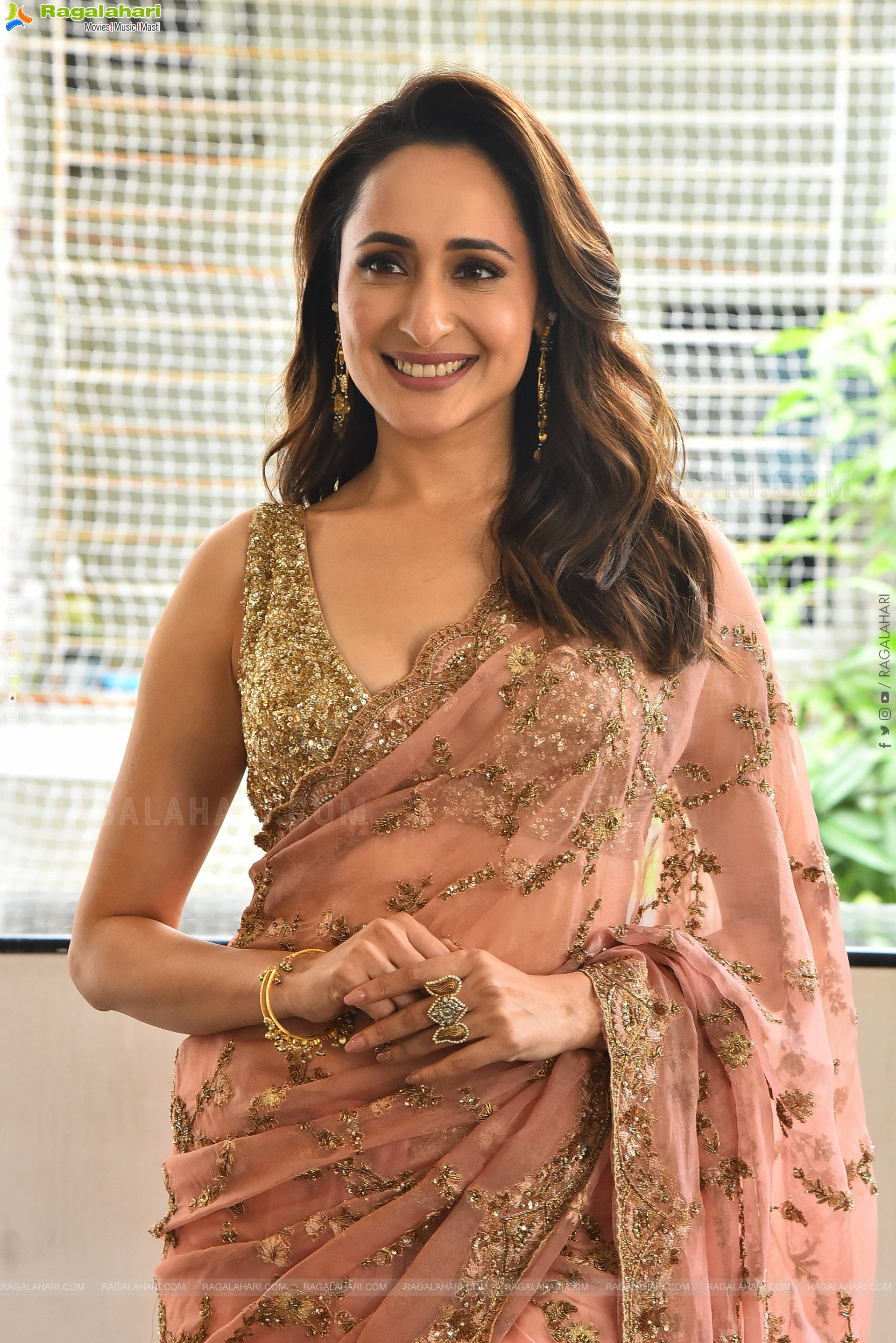 Pragya Jaiswal at Daaku Maharaaj Success Pressmeet, HD Gallery