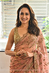 Pragya Jaiswal at Daaku Maharaaj Success Pressmeet