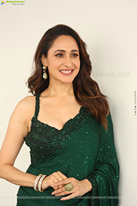 Pragya Jaiswal at Daaku Maharaaj Interview, HD Gallery