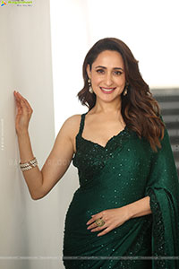 Pragya Jaiswal at Daaku Maharaaj Interview, HD Gallery