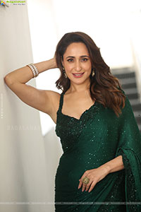 Pragya Jaiswal at Daaku Maharaaj Interview, HD Gallery