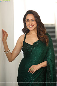 Pragya Jaiswal at Daaku Maharaaj Interview, HD Gallery