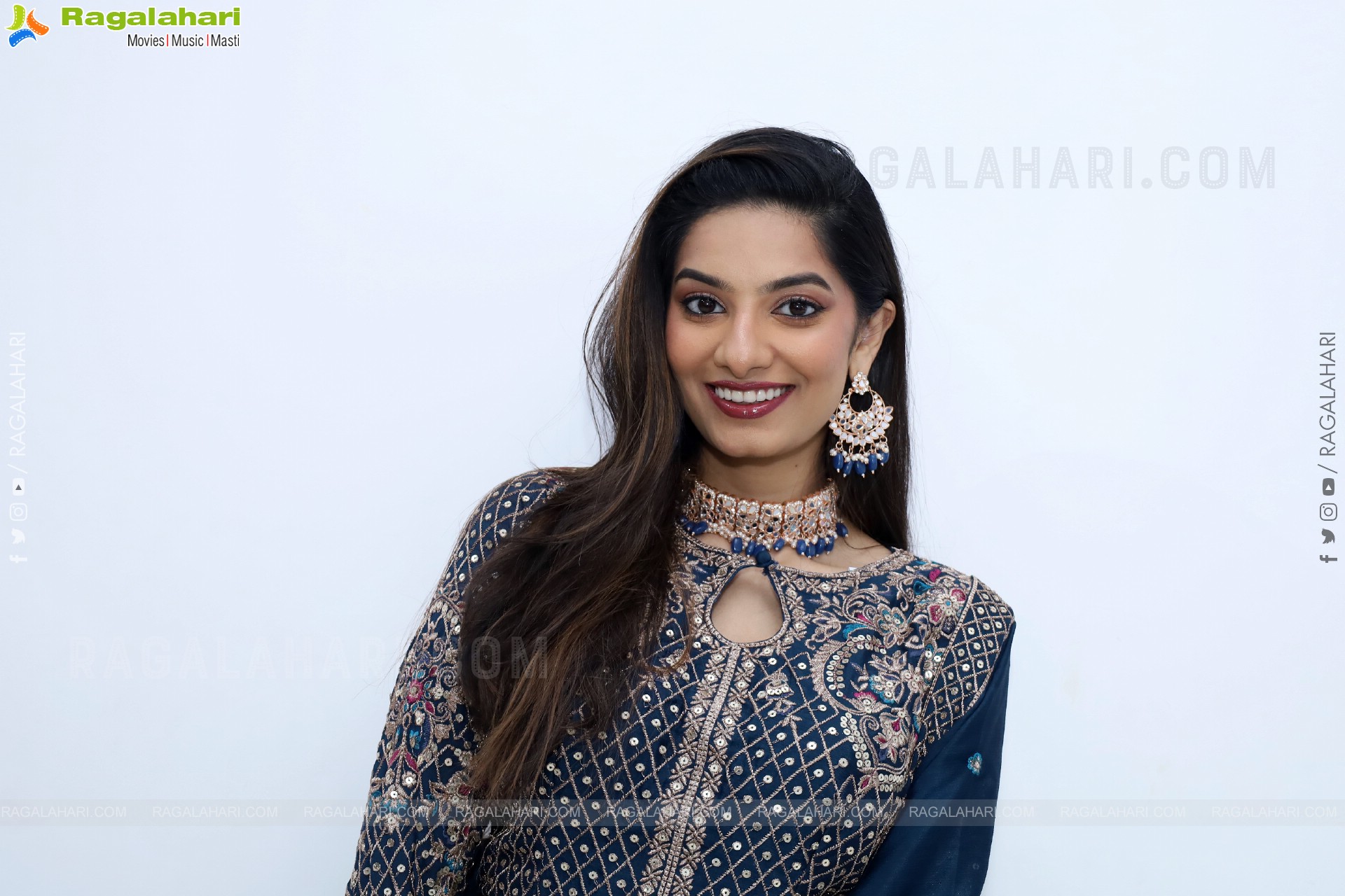 Prakruthi Kambam at Hi Life Fashion Showcase Event, HD Gallery