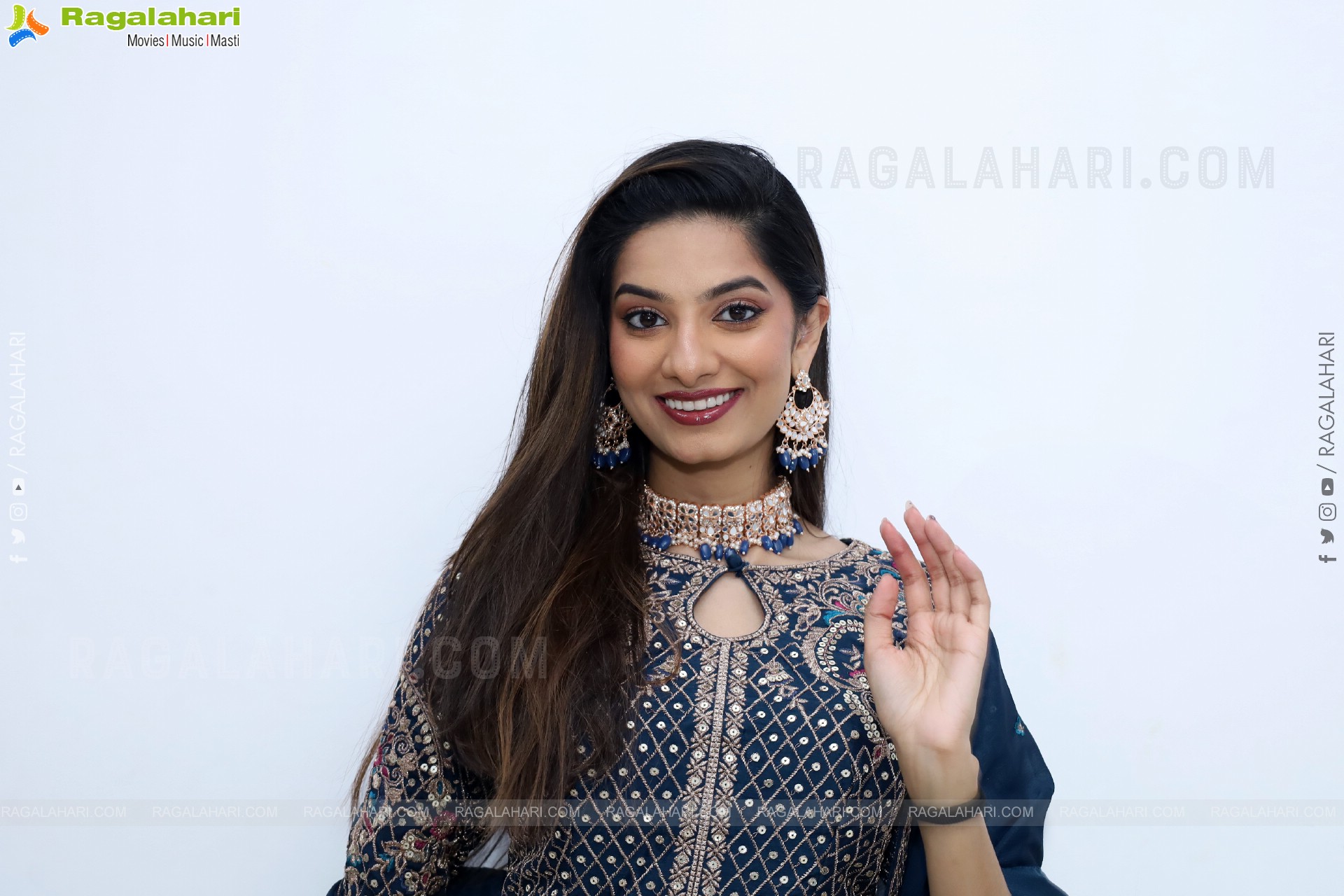 Prakruthi Kambam at Hi Life Fashion Showcase Event, HD Gallery