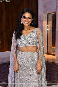 Shraddha Srinath at Daaku Maharaaj Blockbuster Pressmeet