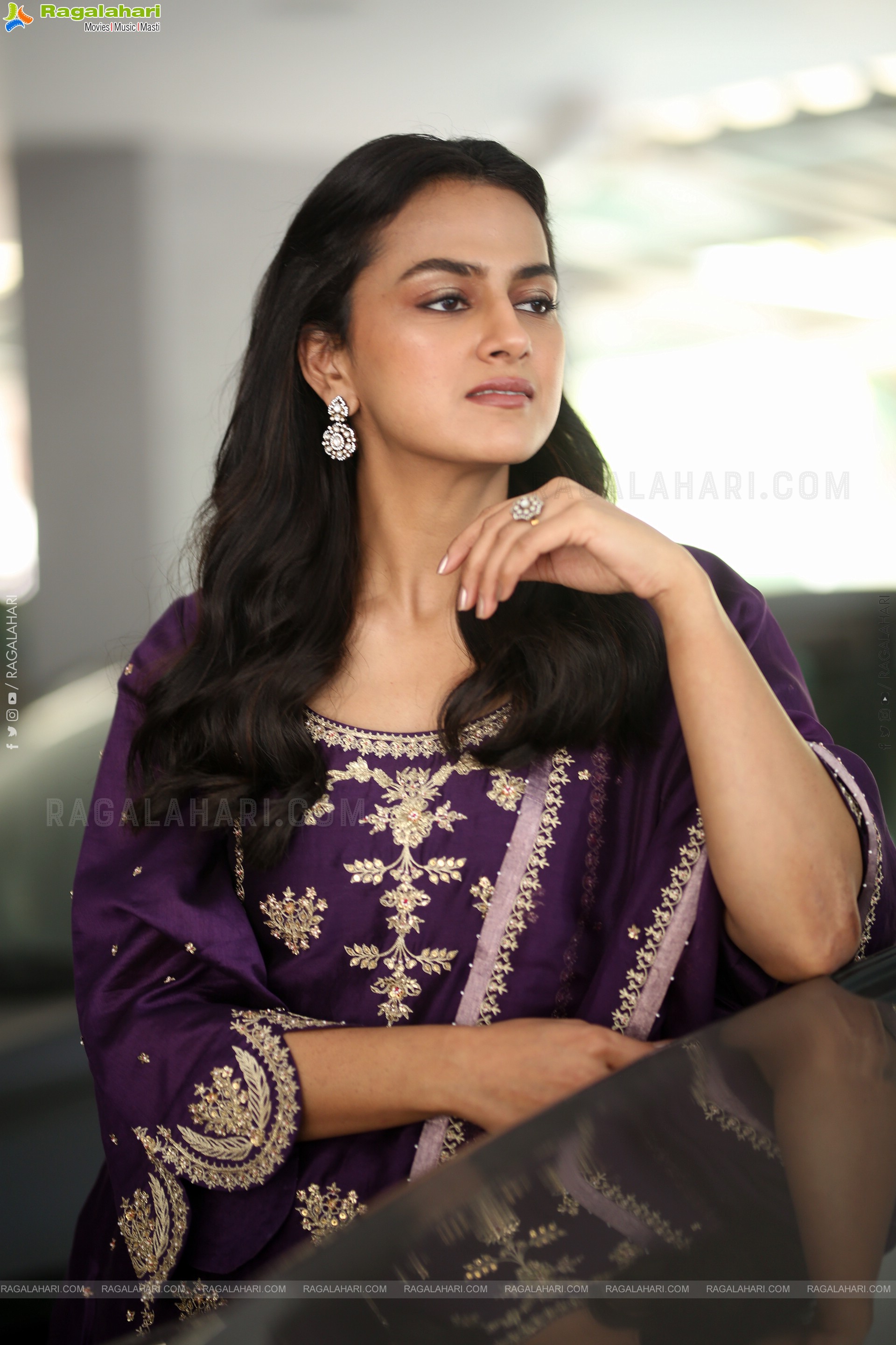 Shraddha Srinath at Daaku Maharaaj Interview, HD Gallery