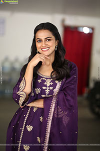 Shraddha Srinath at Daaku Maharaaj Interview, HD Gallery