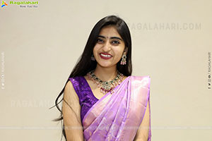 Vandana Chauhan Latest Saree Stills, HD Gallery