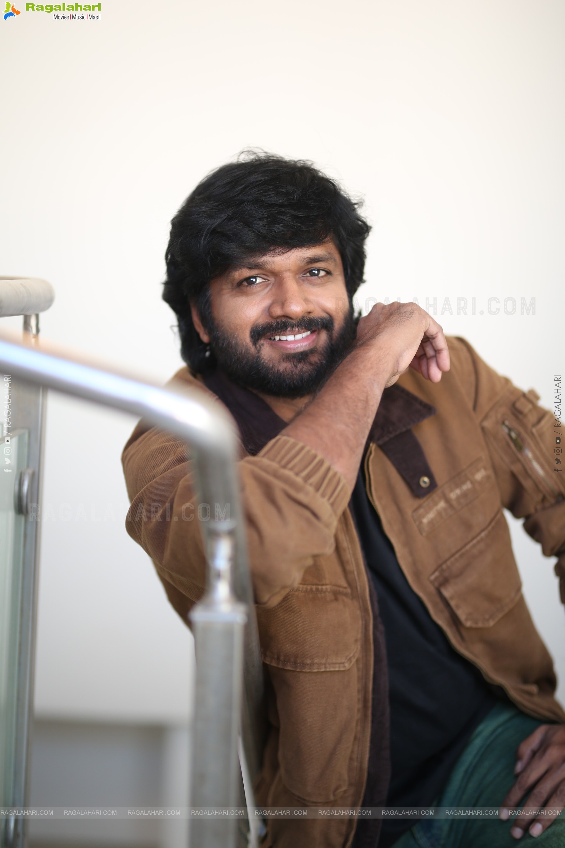 Anil Ravipudi at Mana Shankara Vara Prasad Garu Interview, HD Gallery