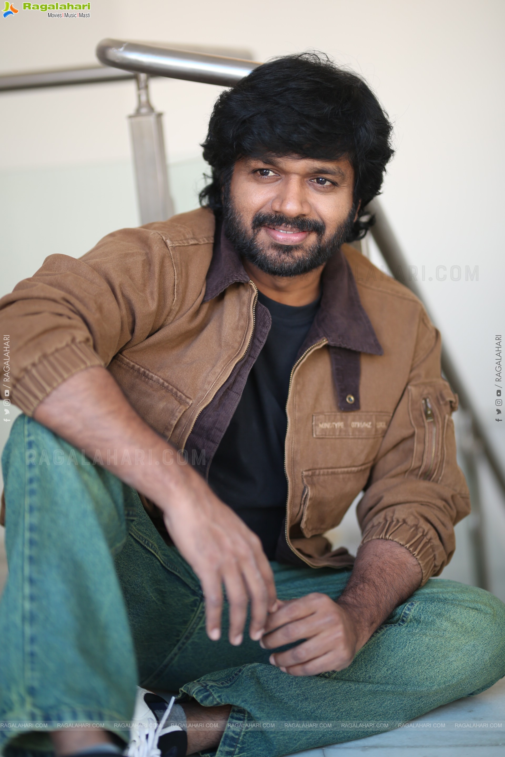 Anil Ravipudi at Mana Shankara Vara Prasad Garu Interview, HD Gallery