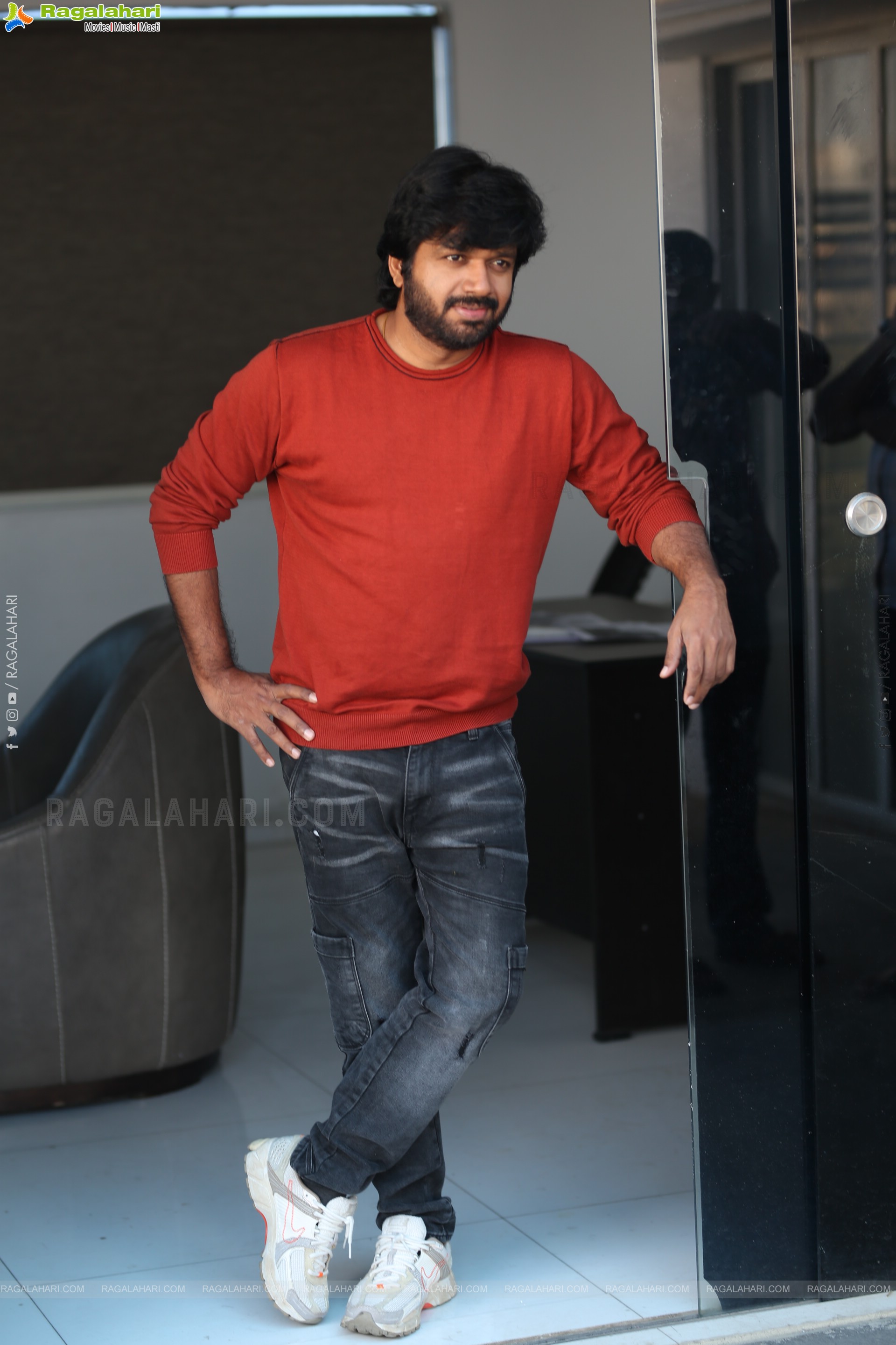 Anil Ravipudi at Mana Shankara Vara Prasad Garu Success Interview, HD Gallery