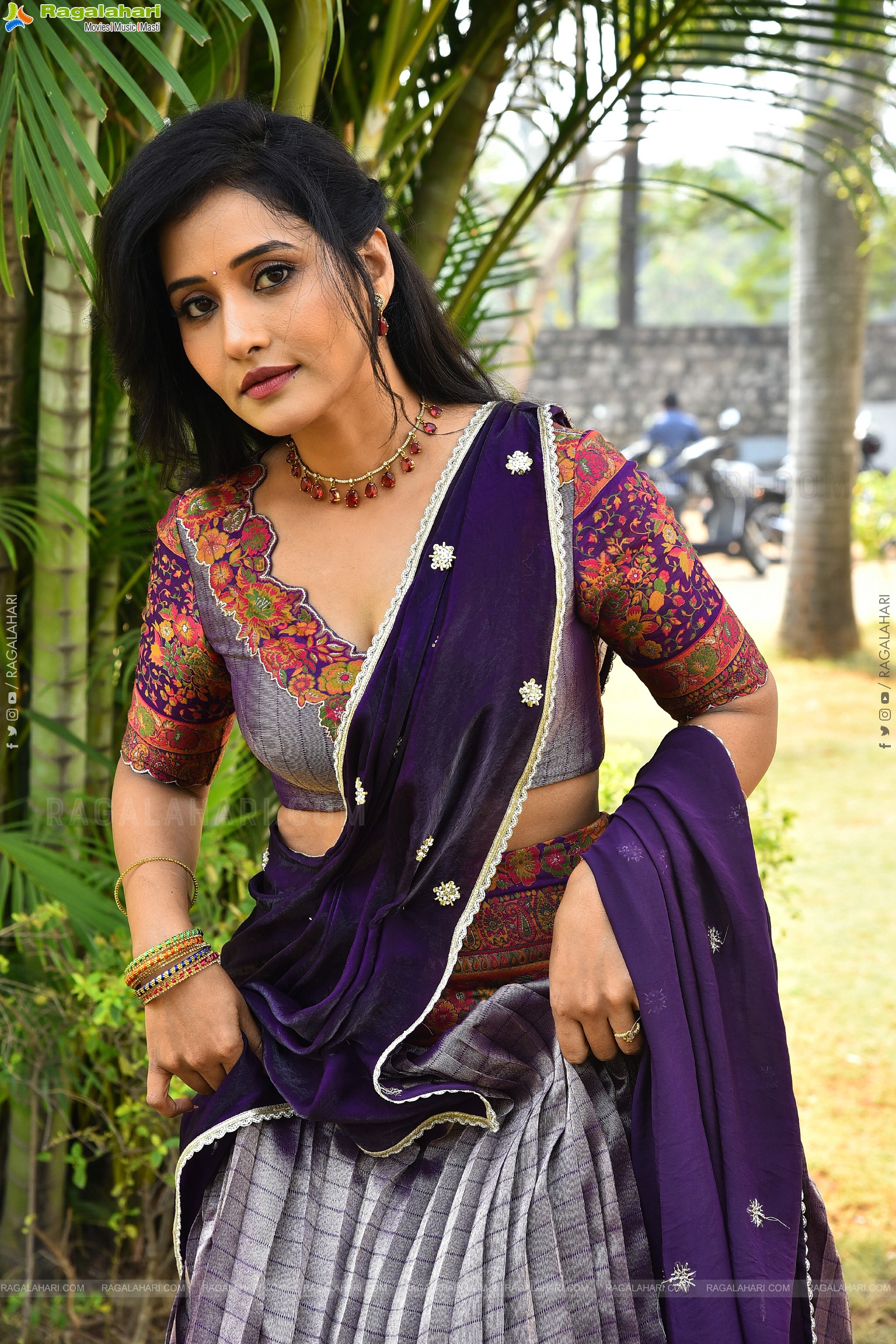 Anusri at Devagudi Trailer Launch Event, HD Gallery