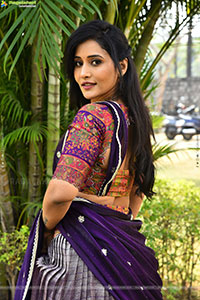 Anusri at Devagudi Trailer Launch Event, HD Gallery