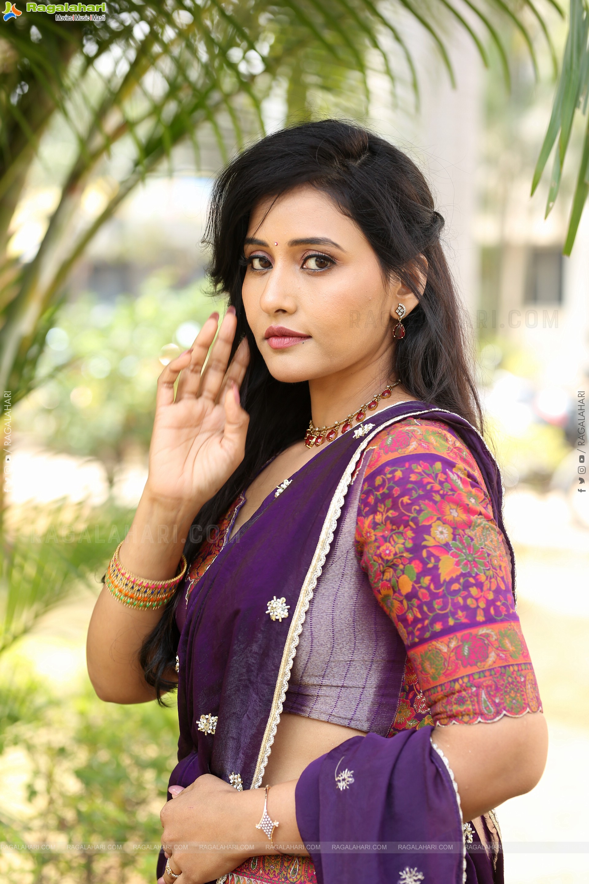 Anusri at Devagudi Trailer Launch Event, HD Gallery