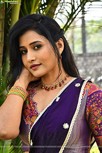 Anusri at Devagudi Trailer Launch Event, HD Gallery