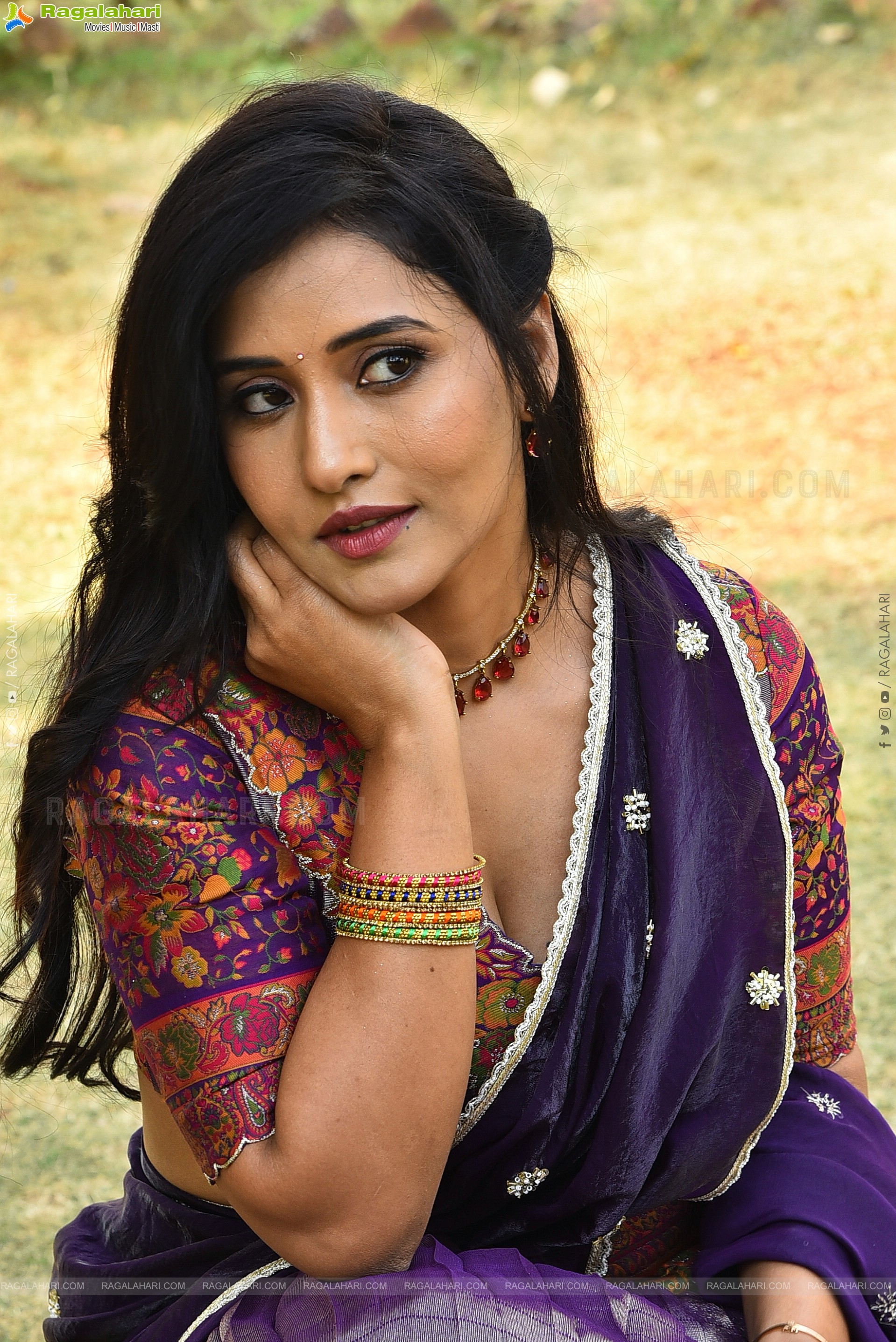 Anusri at Devagudi Trailer Launch Event, HD Gallery