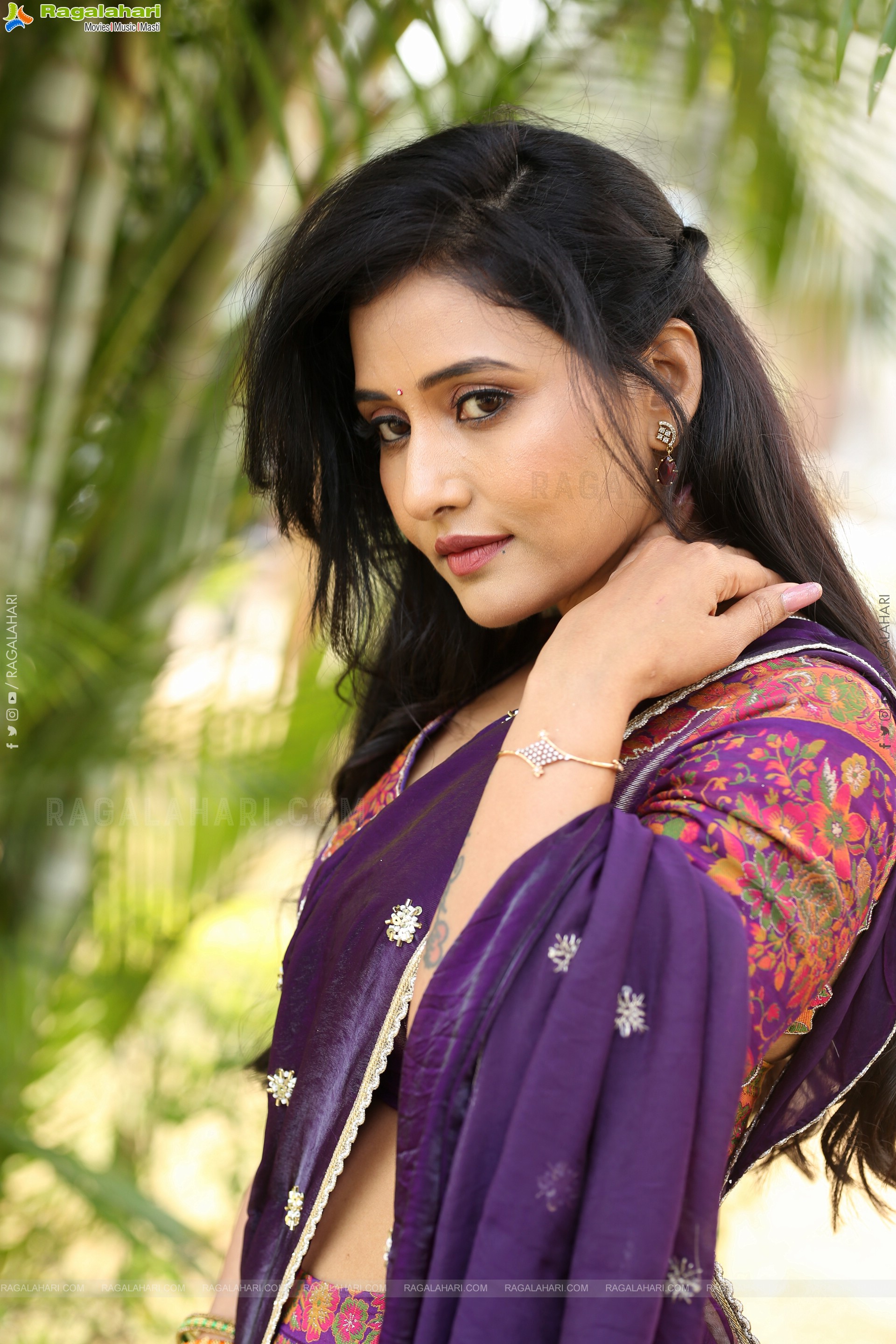 Anusri at Devagudi Trailer Launch Event, HD Gallery