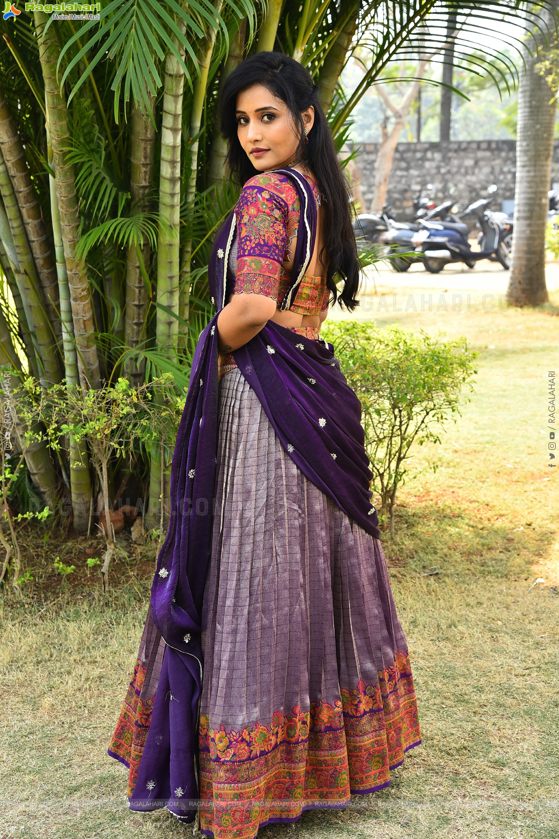 Anusri at Devagudi Trailer Launch Event, HD Gallery