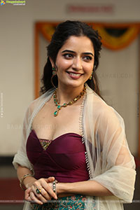 Ashika Ranganath at Bhartha Mahasayulaku Wignyapthi Intervie