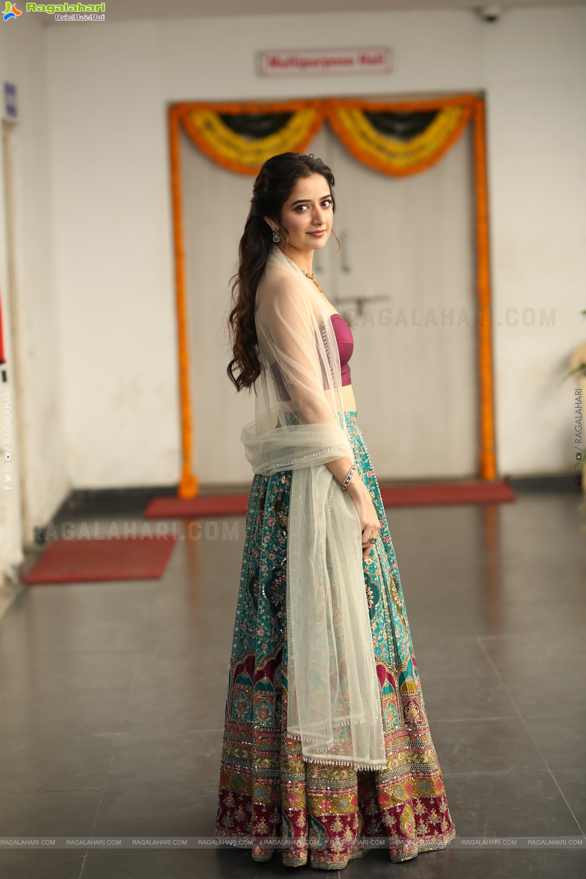 Ashika Ranganath at Bhartha Mahasayulaku Wignyapthi Interview, HD Gallery