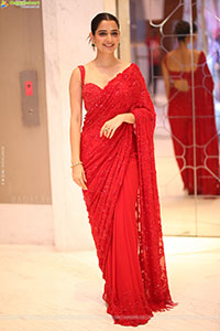 Ashika at Bhartha Mahasayulaku Wignyapthi Prerelease 