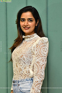 Ashika Ranganath Latest Stills, HD Gallery