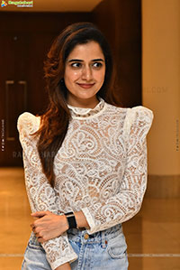 Ashika Ranganath Latest Stills, HD Gallery