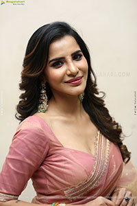 Ashu Reddy Beautiful stills in Saree, HD Gallery