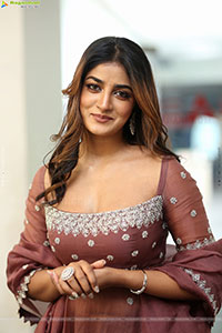 Dimple Hayathi at Bhartha Mahasayulaku Wignyapthi Interview