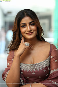 Dimple Hayathi at Bhartha Mahasayulaku Wignyapthi Interview