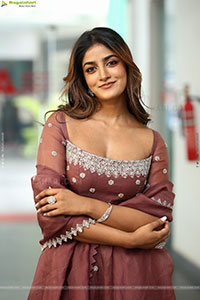 Dimple Hayathi at Bhartha Mahasayulaku Wignyapthi Interview