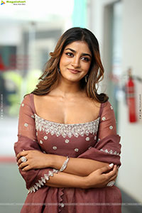 Dimple Hayathi at Bhartha Mahasayulaku Wignyapthi Interview