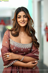 Dimple Hayathi at Bhartha Mahasayulaku Wignyapthi Interview