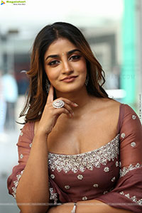 Dimple Hayathi at Bhartha Mahasayulaku Wignyapthi Interview