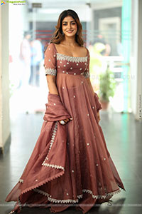 Dimple Hayathi at Bhartha Mahasayulaku Wignyapthi Interview