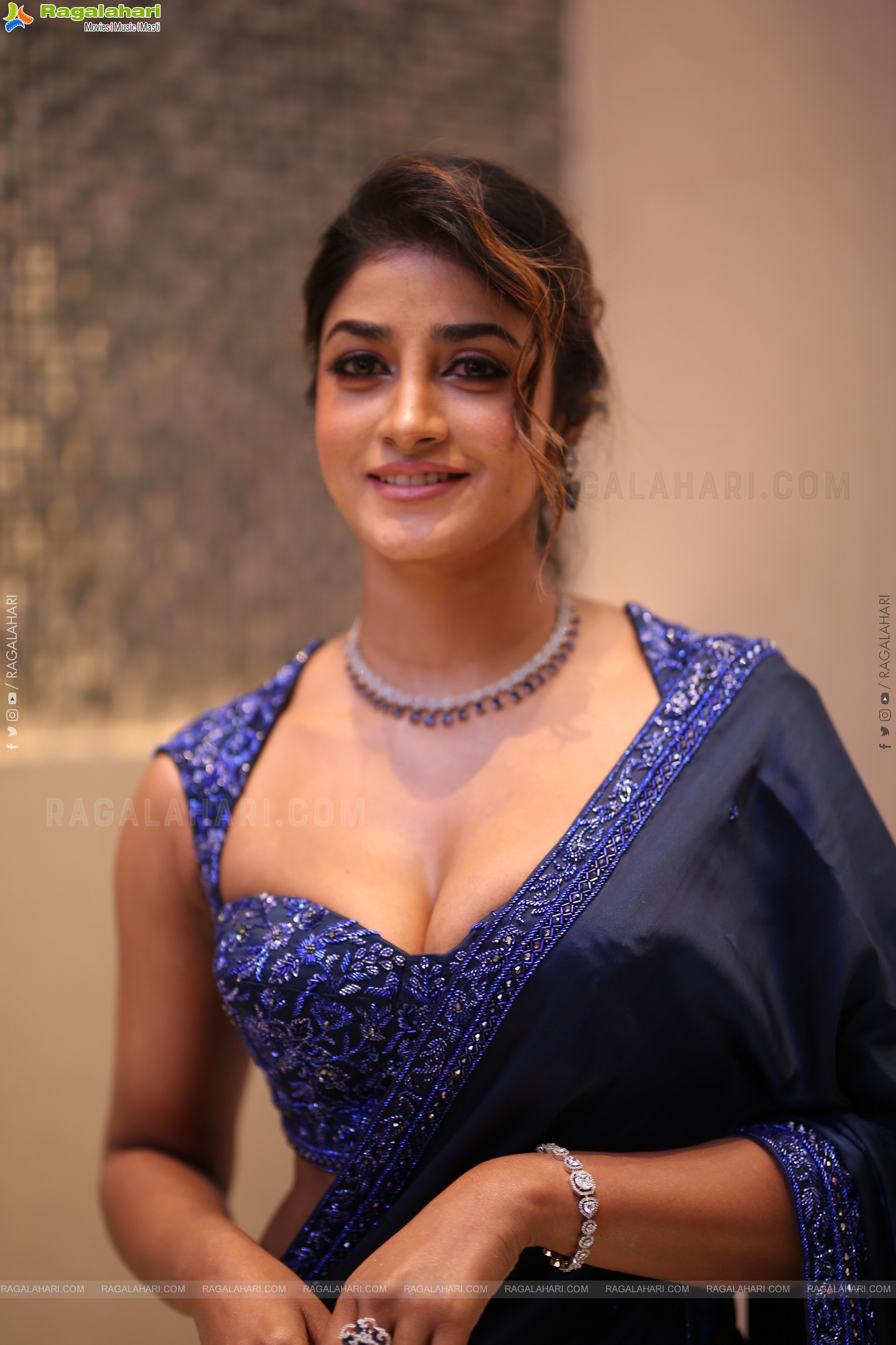 Dimple Hayathi at Bhartha Mahasayulaku Wignyapthi Prerelease, HD Gallery