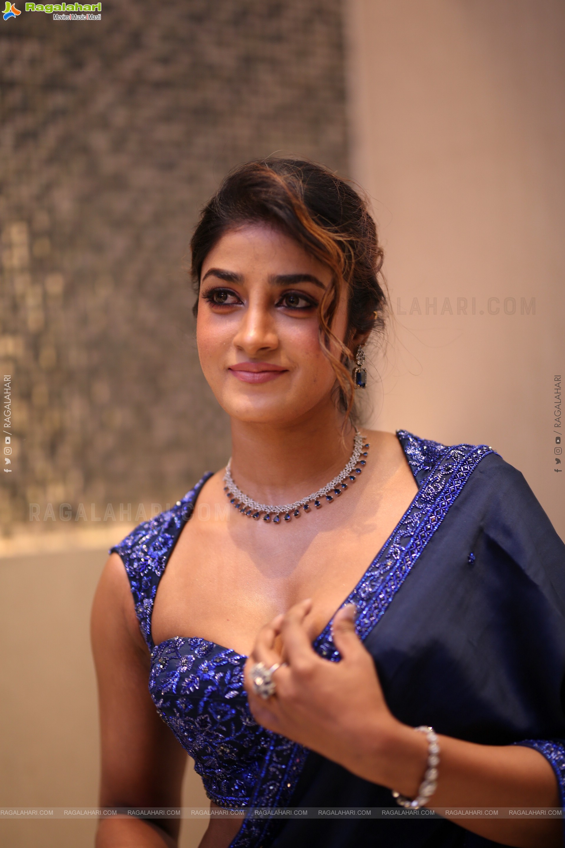 Dimple Hayathi at Bhartha Mahasayulaku Wignyapthi Prerelease, HD Gallery