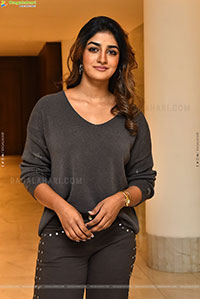 Dimple Hayathi Latest HD Stills, Photo Gallery