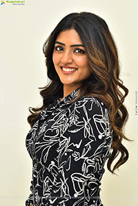 Eesha Rebba at Om Shanti Shanti Shantihi Interview