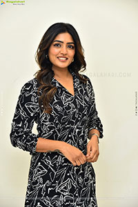 Eesha Rebba at Om Shanti Shanti Shantihi Interview