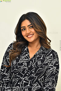 Eesha Rebba at Om Shanti Shanti Shantihi Interview