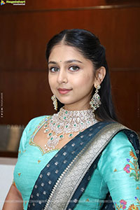 Jabili Jetta Latest Beautiful Stills, HD Photo Gallery