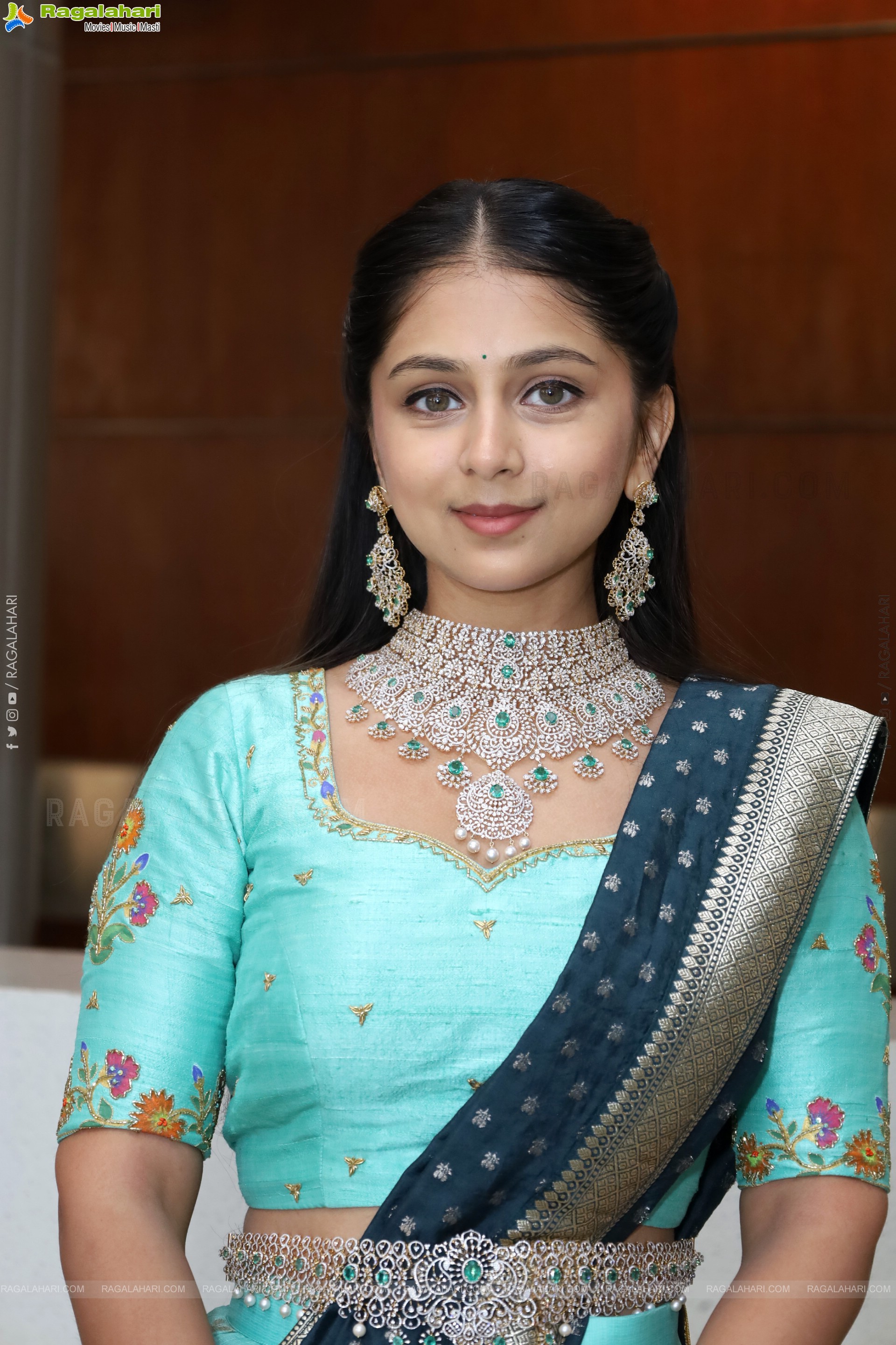 Jabili Jetta Latest Beautiful Stills, HD Photo Gallery