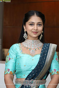 Jabili Jetta Latest Beautiful Stills, HD Photo Gallery